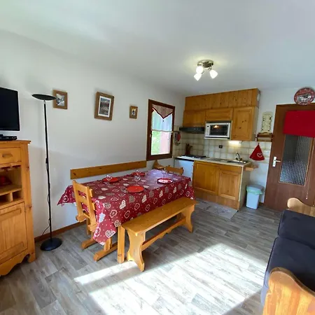 Appt 2 Pieces, 6 Couchages, 900m Telecabine, Parking - Fr-1-241-52 Apartment