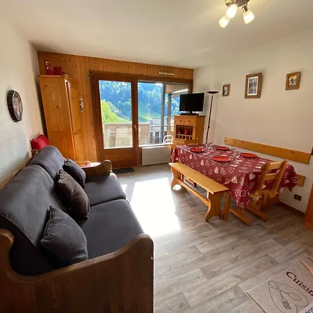 Apartment Appt 2 Pieces, 6 Couchages, 900m Telecabine, Parking - Fr-1-241-52